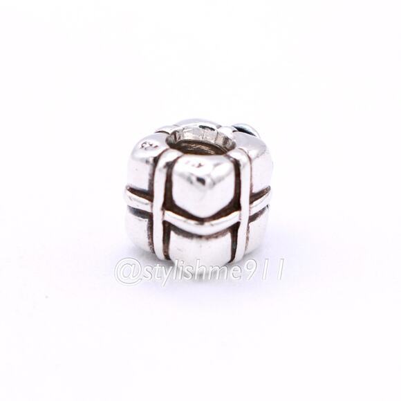 Authentic PANDORA Retired Present Charm - 790300 - Picture 9 of 9